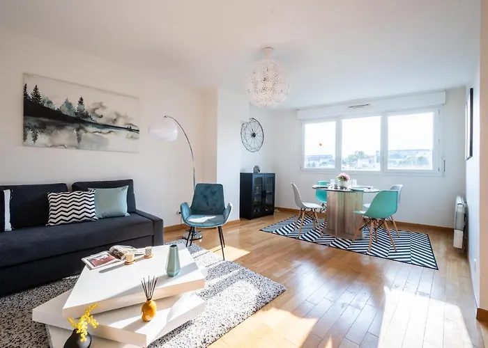 Immotovo - Suite Moderne - Paris 8 Min - Parking - Netflix